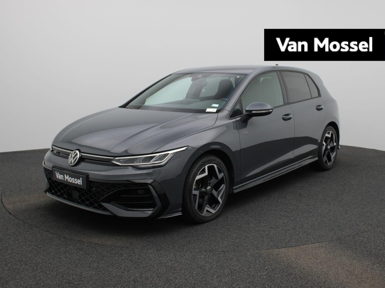 Volkswagen Golf - 1.5 eTSI R-Line Edition 1.5 eTSI R-Line Edition - AutoWereld.nl