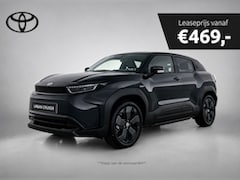 Toyota Urban Cruiser - Executive 61 kWh EV-Deal | JBL | Panorama dak | Stoelverwarming |