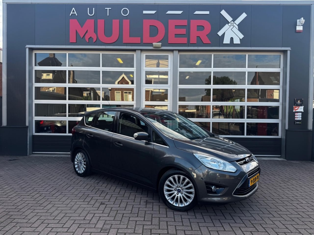 Ford C-Max - 1.0 ECOBOOST 125PK EDITION PLUS / AIRCO / CRUISE / CAMERA / TREKHAAK / PDC - AutoWereld.nl