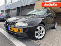 Alfa Romeo 147 - 1.6 T.Spark Distinctive CLIMA 17 RIJDT GOED NAP APK BIJ AFLEVERING