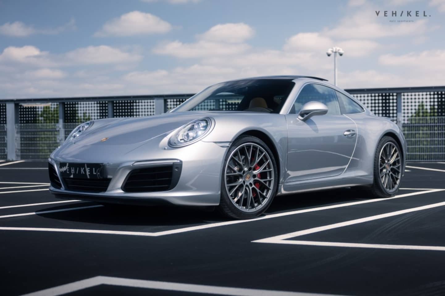 Porsche 911 - 991.2  3.0 CARRERA S - 1e lak - NL auto - zeer royaal uitgerust - AutoWereld.nl