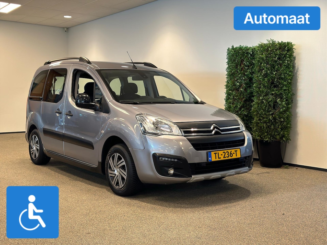 Citroën Berlingo - Rolstoelauto Automaat 3+1 of 5+0 DIESEL - AutoWereld.nl