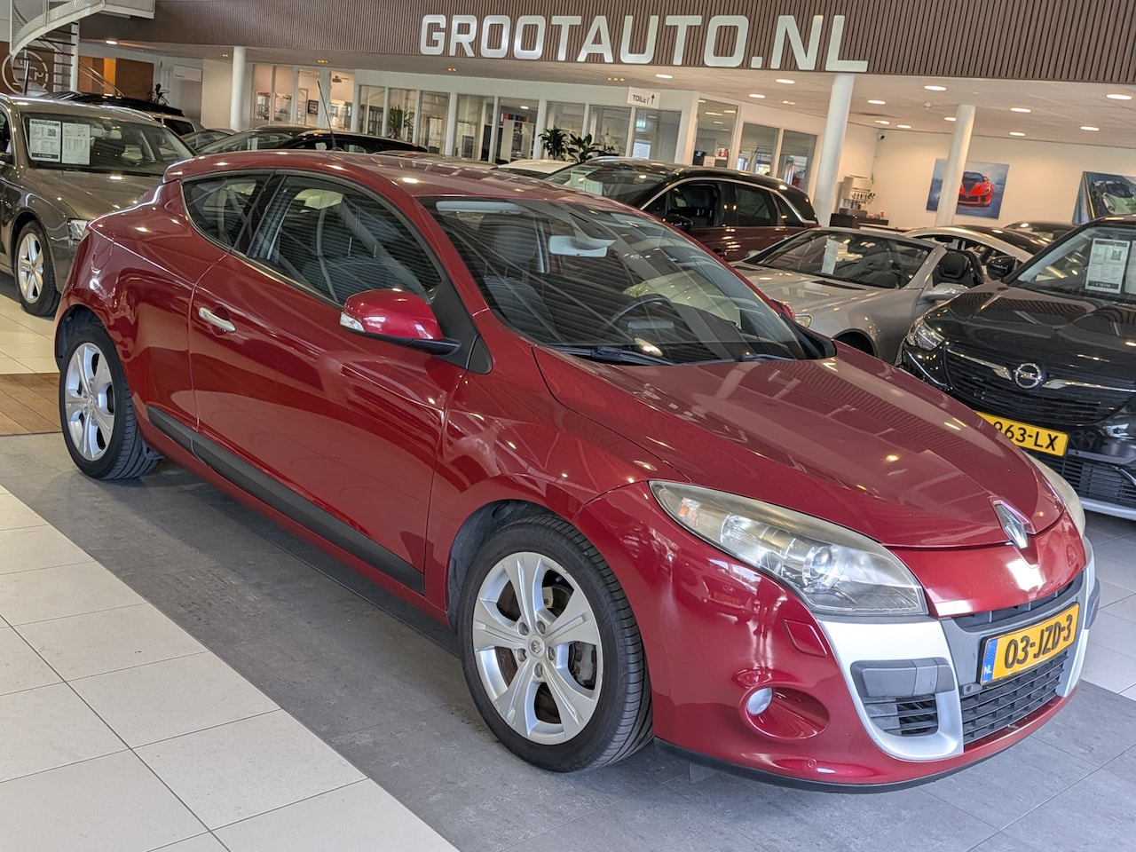 Renault Mégane Coupé - 1.6 Dynamique Airco, Cruise Control, Stuurbekrachtiging - AutoWereld.nl