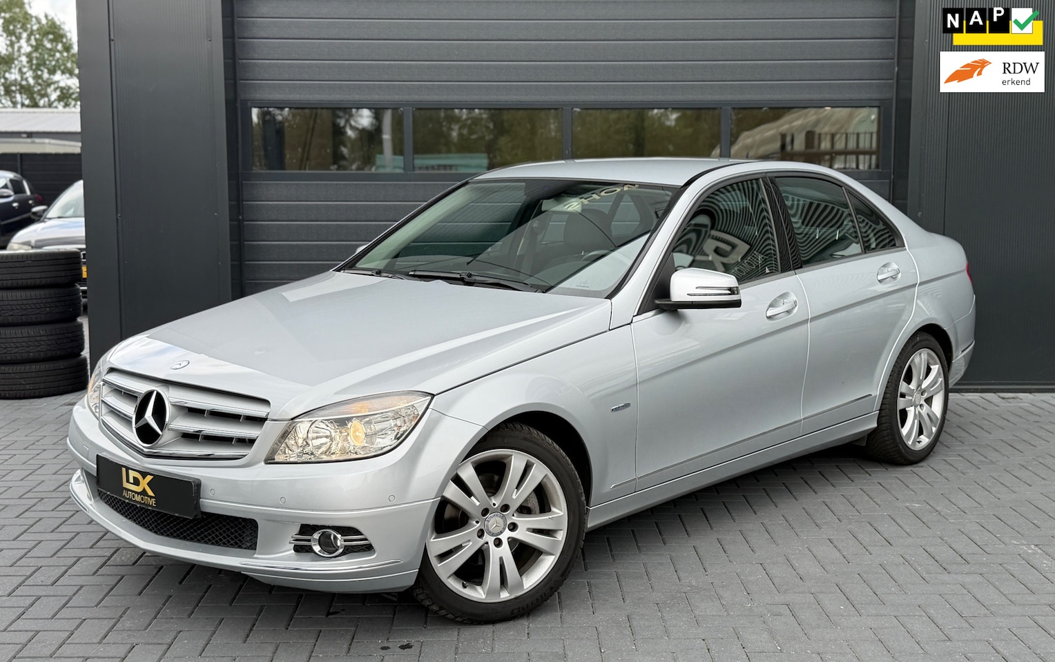 Mercedes-Benz C-klasse - 180 CGI BlueEFFICIENCY Business Class Avantgarde Cruise|Airco - AutoWereld.nl