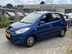 Hyundai i10 - 1.1 i-Drive 4cilinder NL AUTO NAP PERFECT ONDERHOUDEN Elek pakket l AUX l Centraal l Zeer