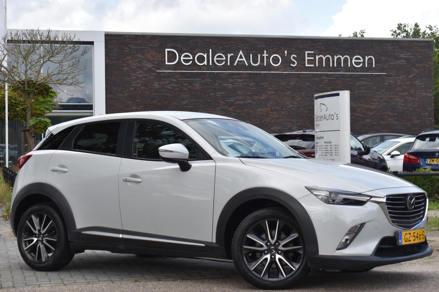 Mazda CX-3 - 2.0 GT-M LEDER NAVI LMV CRUISE - AutoWereld.nl