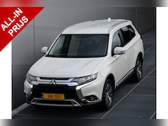 Mitsubishi Outlander - 2.0 CVT 2WD LIMITED 7-ZIT | HOGE ZIT | 7 PERSOONS | TREKHAAK 1600KG | NAVI | CAMERA | 18''