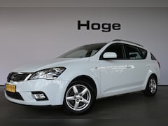 Kia Cee'd - 1.4 CVVT X-tra Airco Trekhaak Stoelverwarming All in Prijs Inruil Mogelijk