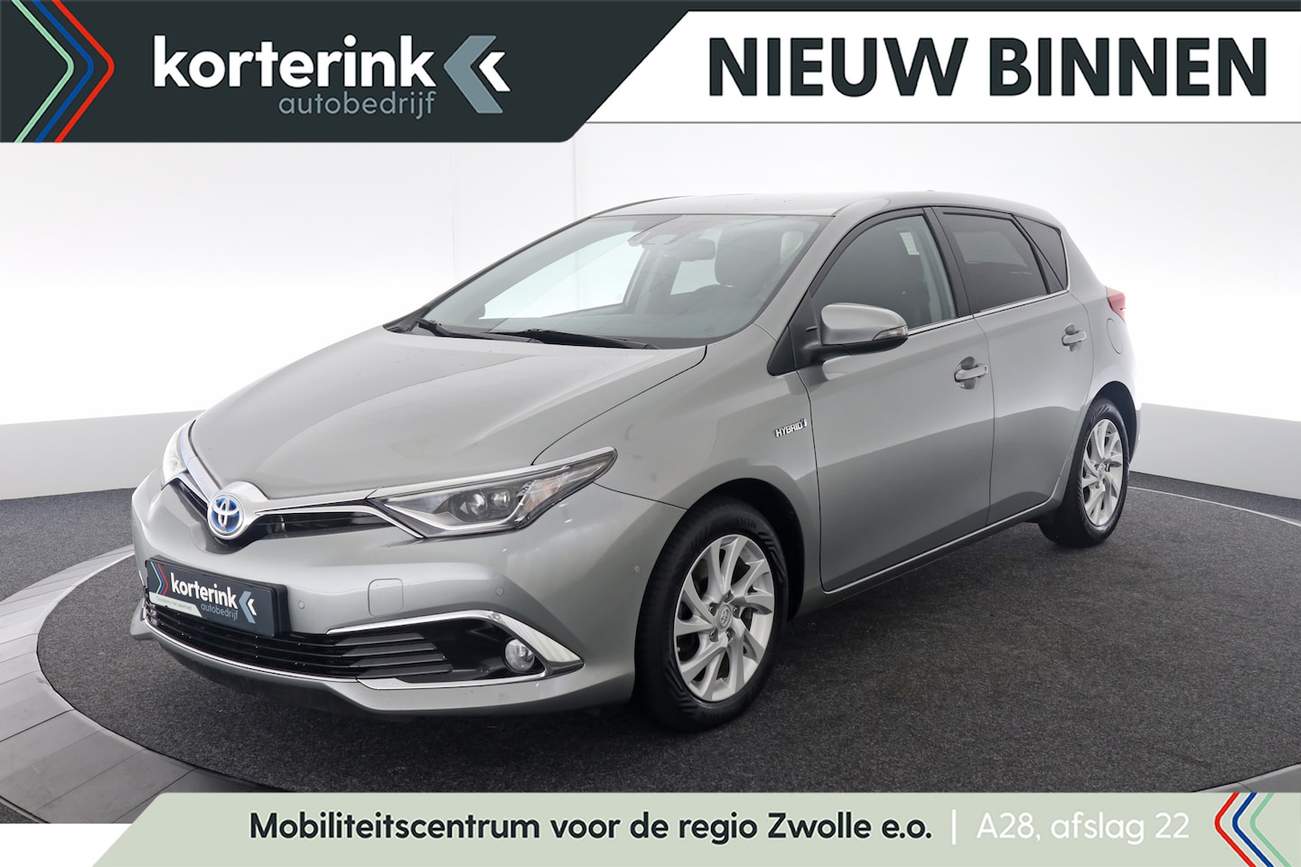 Toyota Auris - 1.8 Hybrid Executive 1.8 Hybrid Executive - AutoWereld.nl