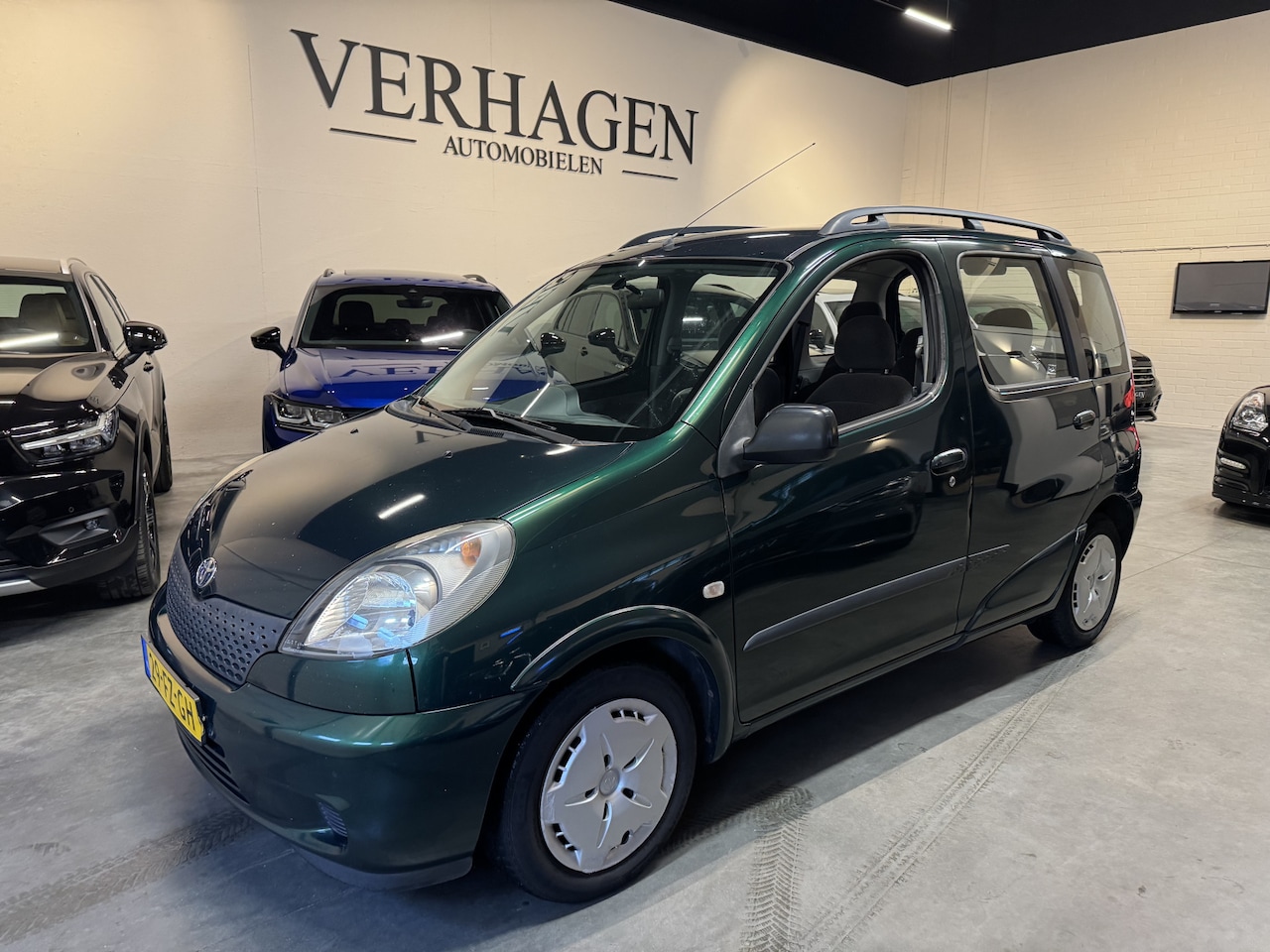 Toyota Yaris Verso - 1.3-16V VVT-i Sol 1.3-16V VVT-i Sol Airco - AutoWereld.nl