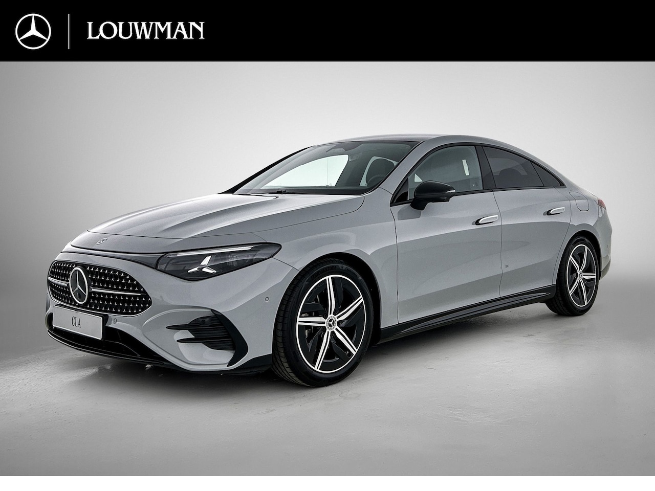 Mercedes-Benz CLA-Klasse - 180 Business Solution AMG | Premium pakket | Nightpakket | Trekhaak | Vast panoramadak | W - AutoWereld.nl