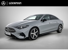 Mercedes-Benz CLA-Klasse - 180 Business Solution AMG | Premium pakket | Nightpakket | Trekhaak | Vast panoramadak | W