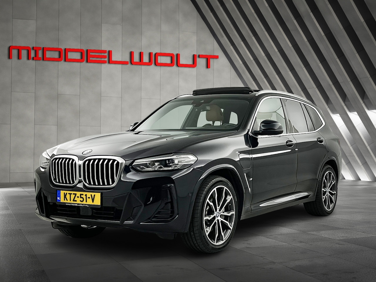 BMW X3 - xDrive30e High executive M Sport | Pano | Leder | HUD | Memory | 20"LMV - AutoWereld.nl