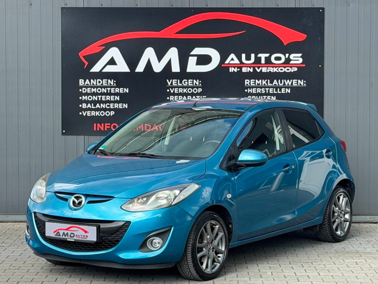 Mazda 2 - 1.3 Edition 40 Jahre |Dealeronderhouden|Nap|Airco|stoelverwarming|Elec Ramen|Scherm| - AutoWereld.nl