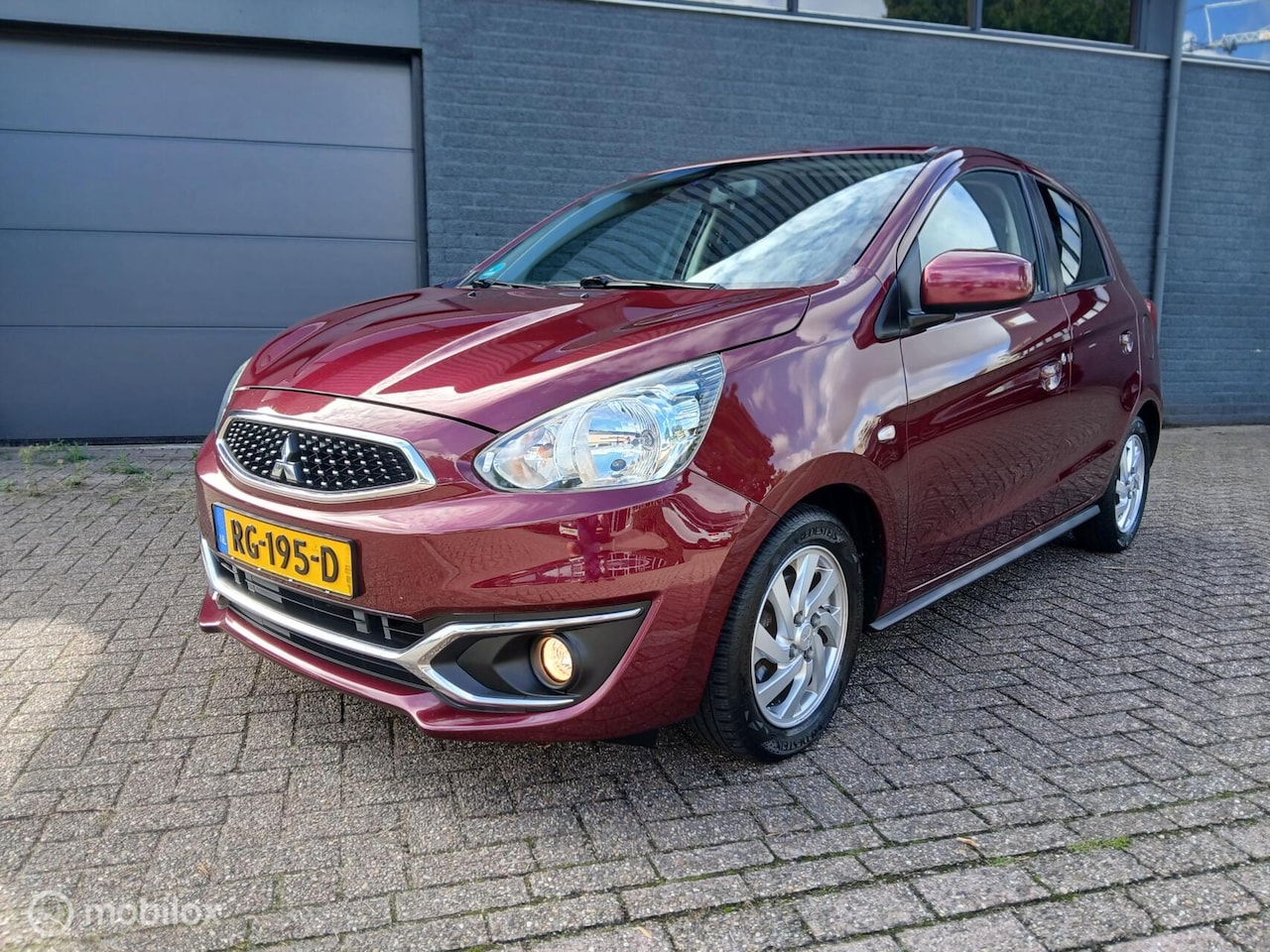 Mitsubishi Space Star - 1.2 Stoelverwarming/Navi/Airco - AutoWereld.nl
