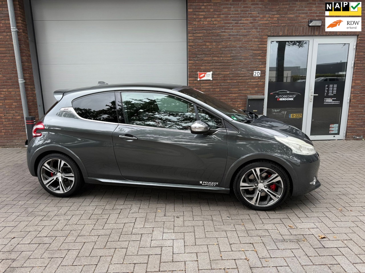 Peugeot 208 - 1.6 THP GTi|AIRCO|PANO|NIEUWE APK|200 PK - AutoWereld.nl