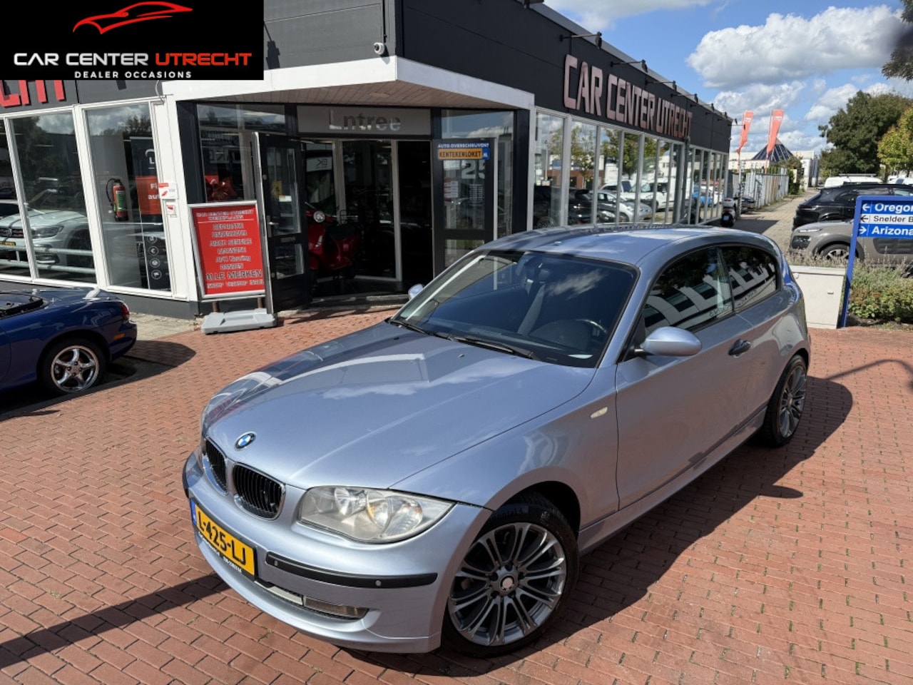 BMW 1-serie - 116i 116i - AutoWereld.nl