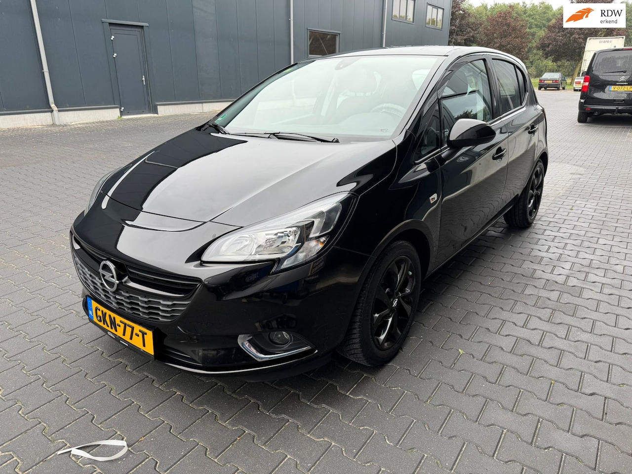 Opel Corsa - 1.4 Online Edition 1.4 Online Edition - AutoWereld.nl