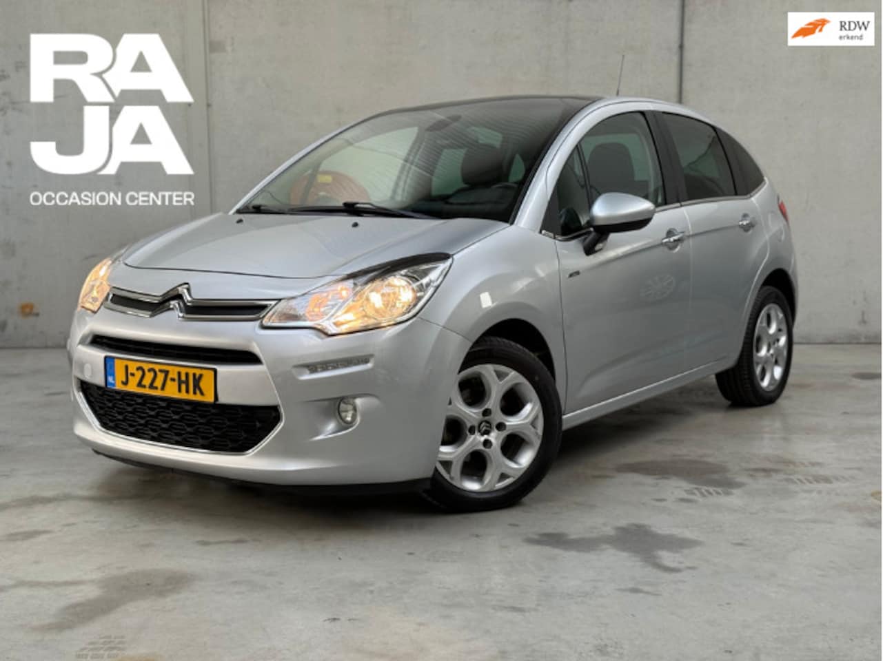 Citroën C3 - 1.2 PureTech Tendance AUT. Cruise Clima CarPlay - AutoWereld.nl