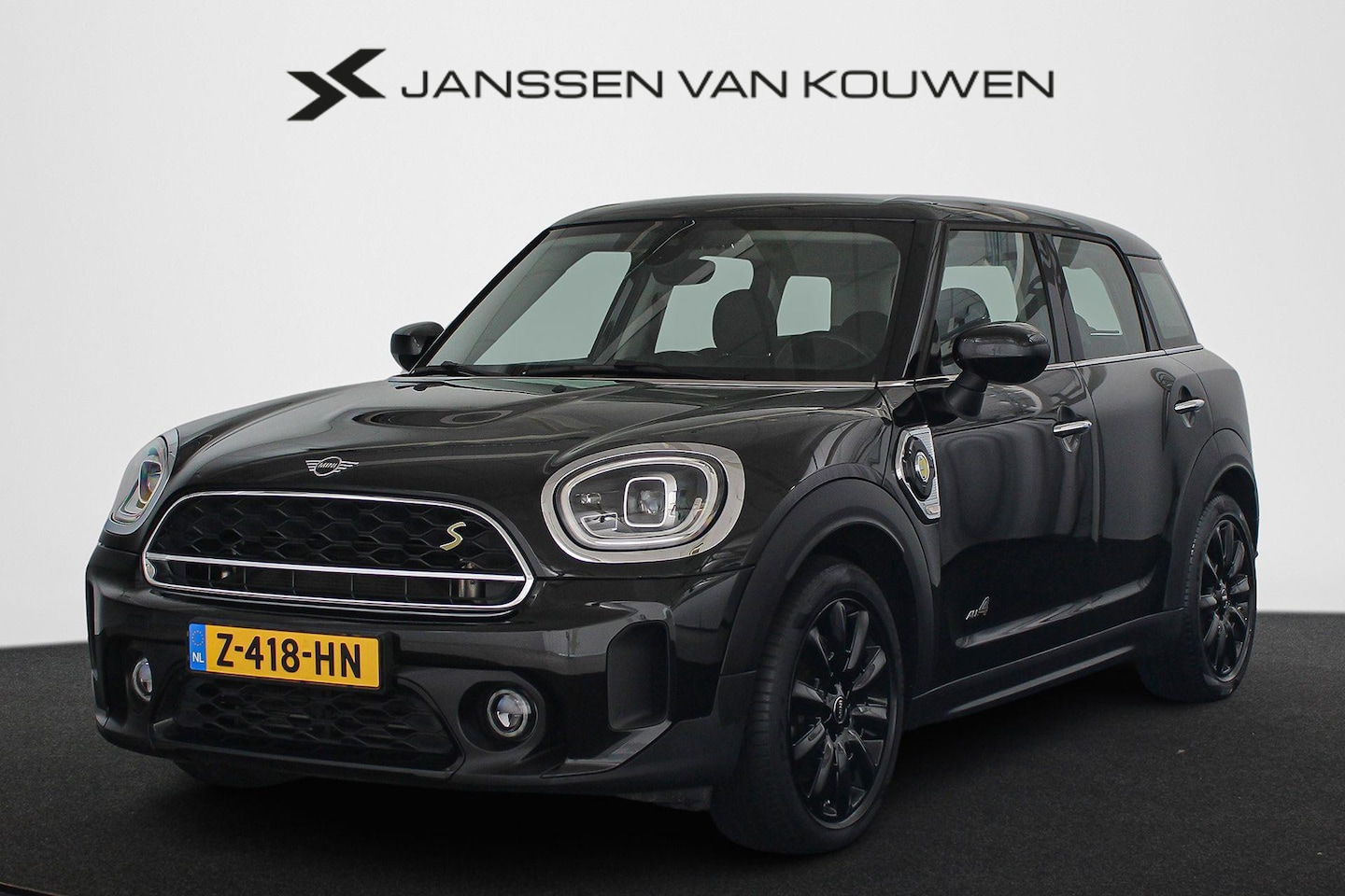 MINI Countryman - 1.5 Cooper S E ALL4 Keyless Stoelverwarming Sportstoelen - AutoWereld.nl