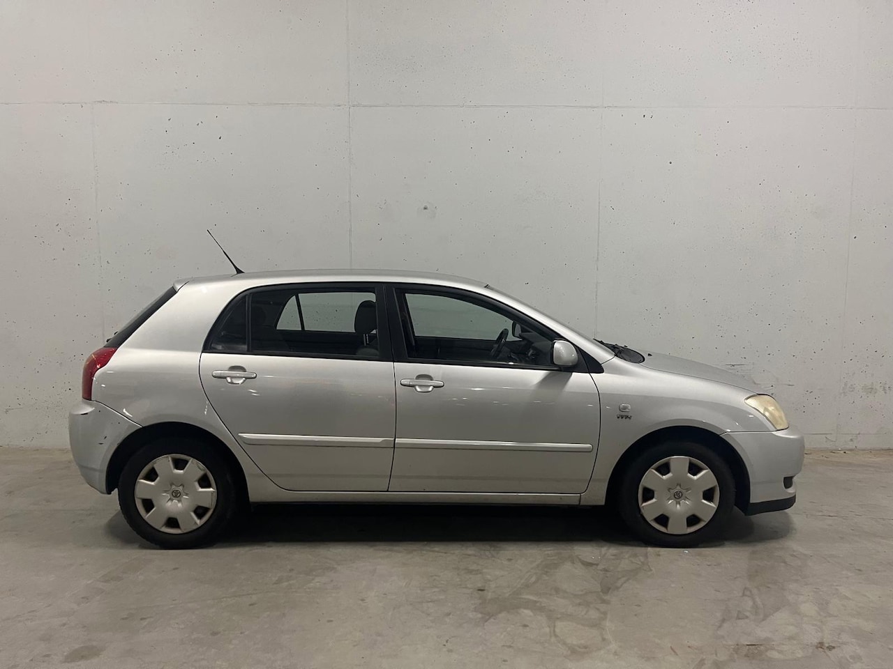Toyota Corolla - 1.6 VVT-i Linea Sol 5drs.Clima Trekhaak APK NAP - AutoWereld.nl