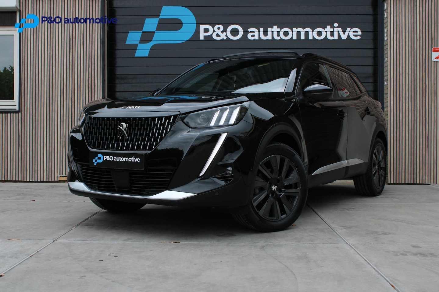 Peugeot 2008 - 1.2 PureTech GT PANO | MASSAGE | LEDER | STOELV. - AutoWereld.nl