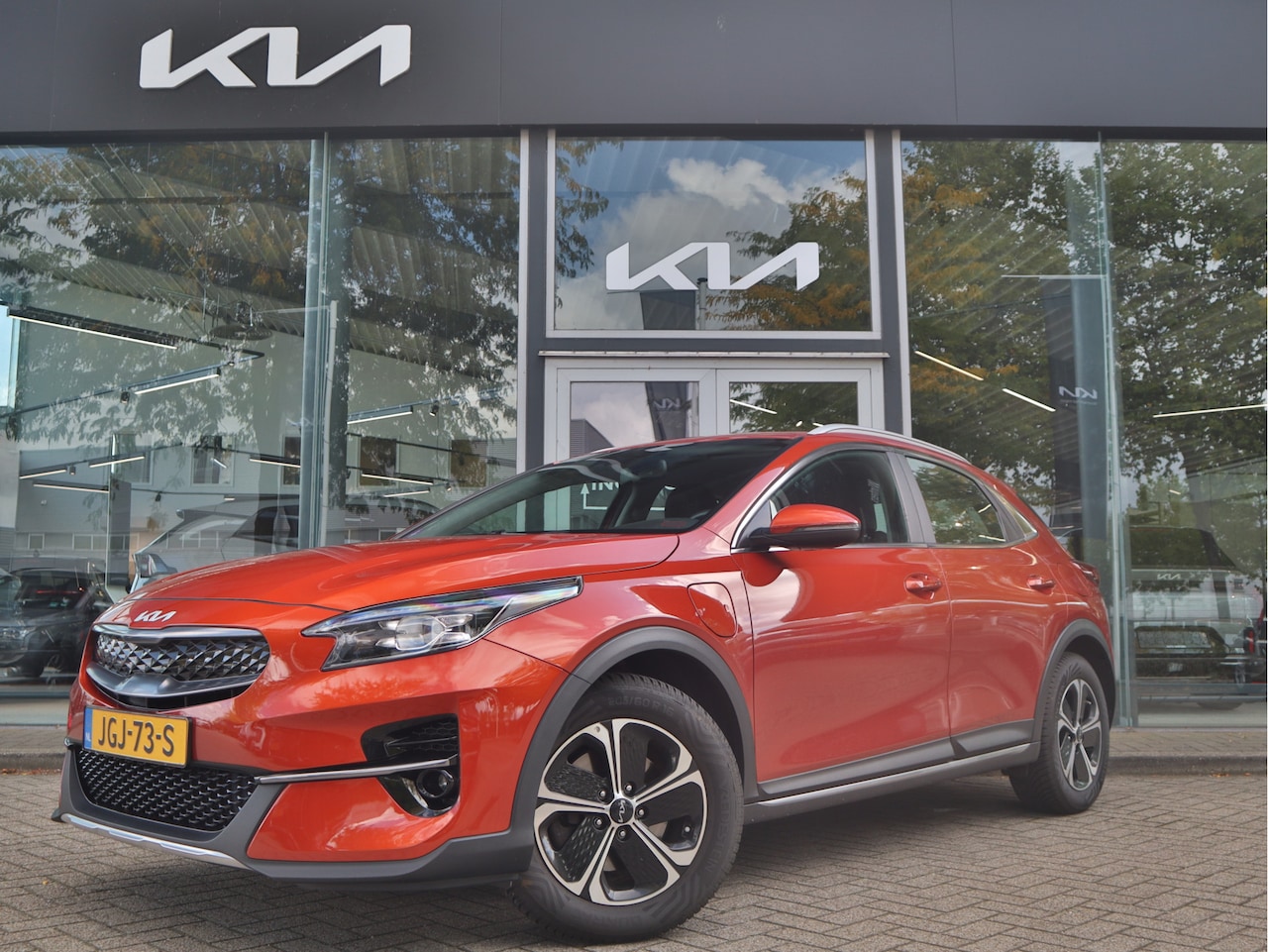 Kia XCeed - 1.6 GDi PHEV DynamicLine | All-Seasons | Navi | Camera | Afneembare Trekhaak | Stoelverwar - AutoWereld.nl