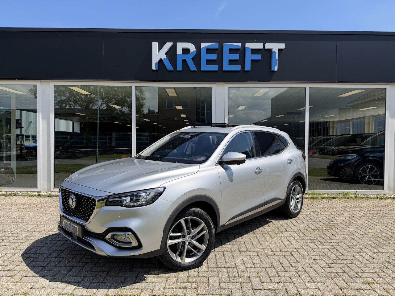 MG MG HS PHEV - 1.5 Luxury Schuifdak - AutoWereld.nl