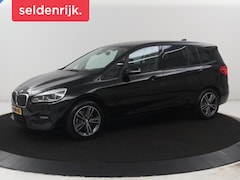 BMW 2-serie Gran Tourer - 218i Business Edition Plus | Trekhaak | Head up | Half Leder | Climate control | Park assi