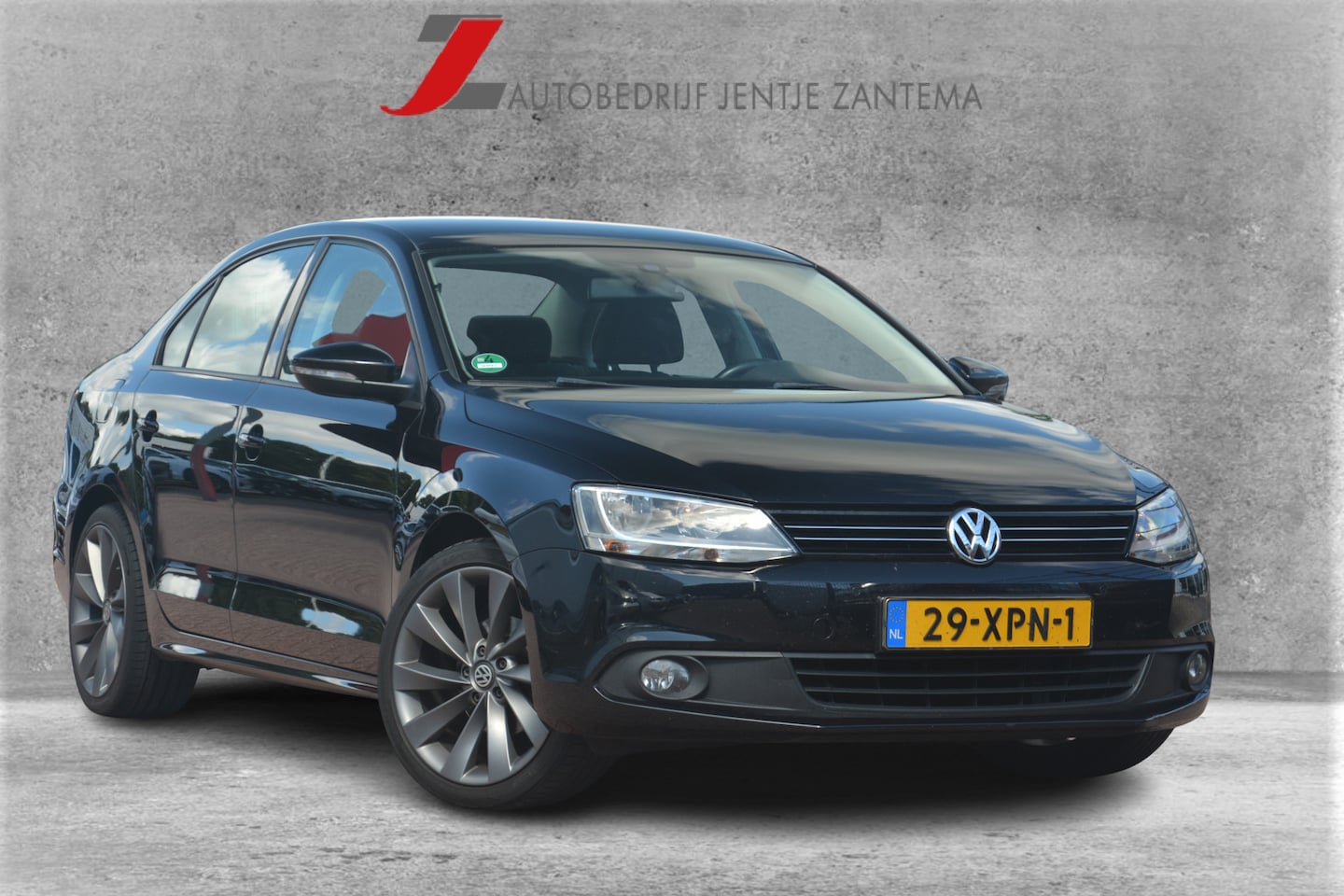 Volkswagen Jetta - 1.2 TSI Comfortline Nederlandse auto nette staat goed onderhouden apple carplay pdc naviga - AutoWereld.nl