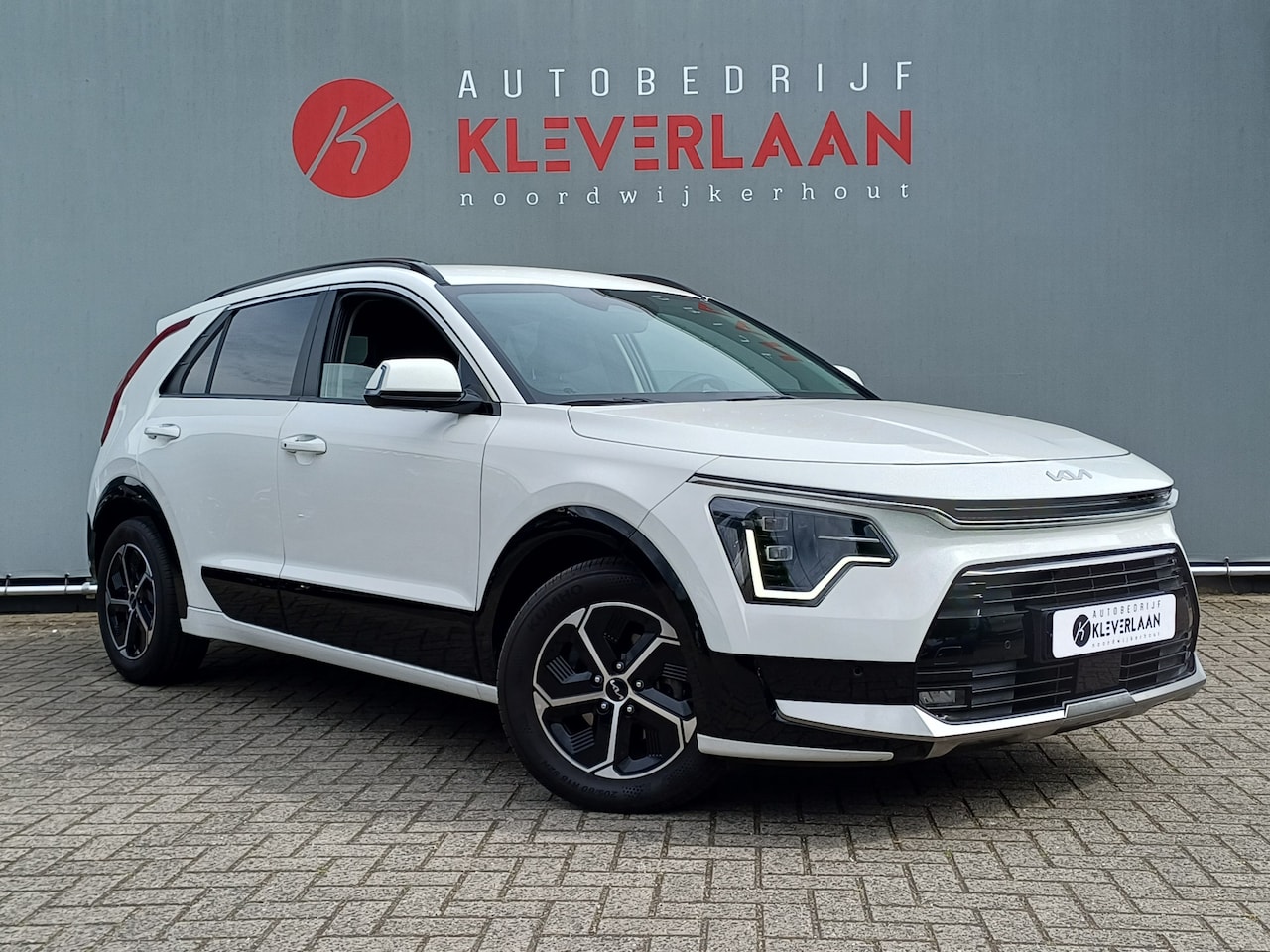Kia Niro - 1.6 GDi Hybrid DynamicPlusLine | NAVI | AIRCO | ACHTERUITRIJCAMERA | APPLE CARPLAY / ANDRO - AutoWereld.nl