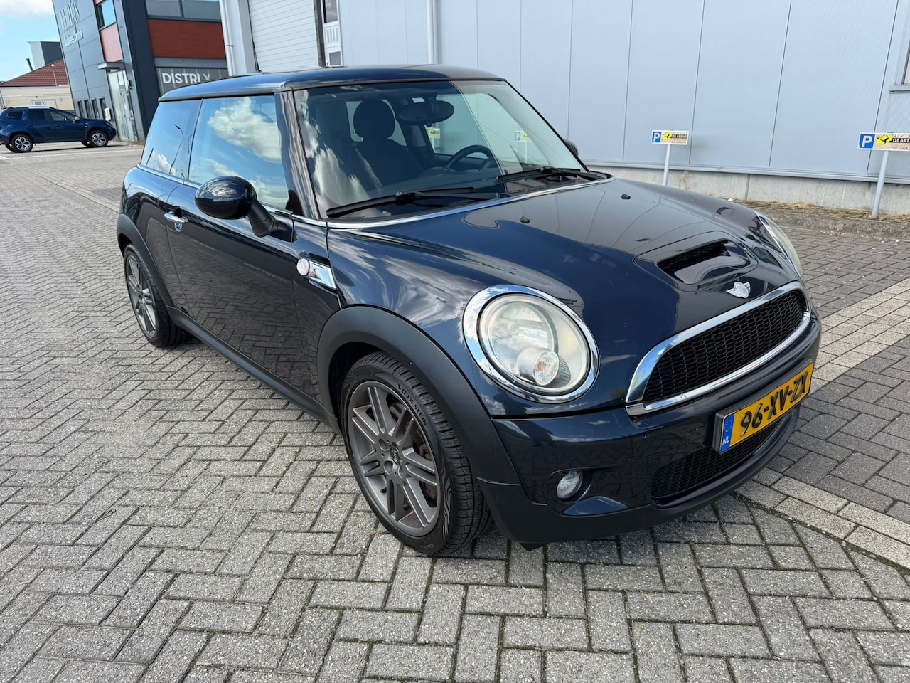 MINI 3-Deurs - 1.6 Cooper S Airco APK - AutoWereld.nl