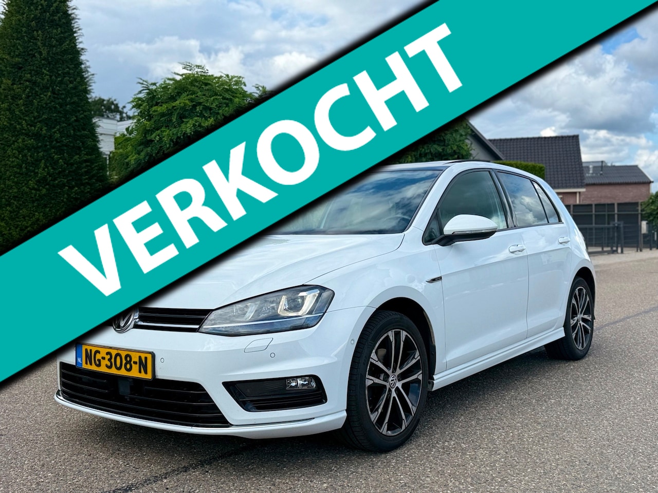 Volkswagen Golf - 1.4 TSI Highline/ Pano/ Lmv - AutoWereld.nl