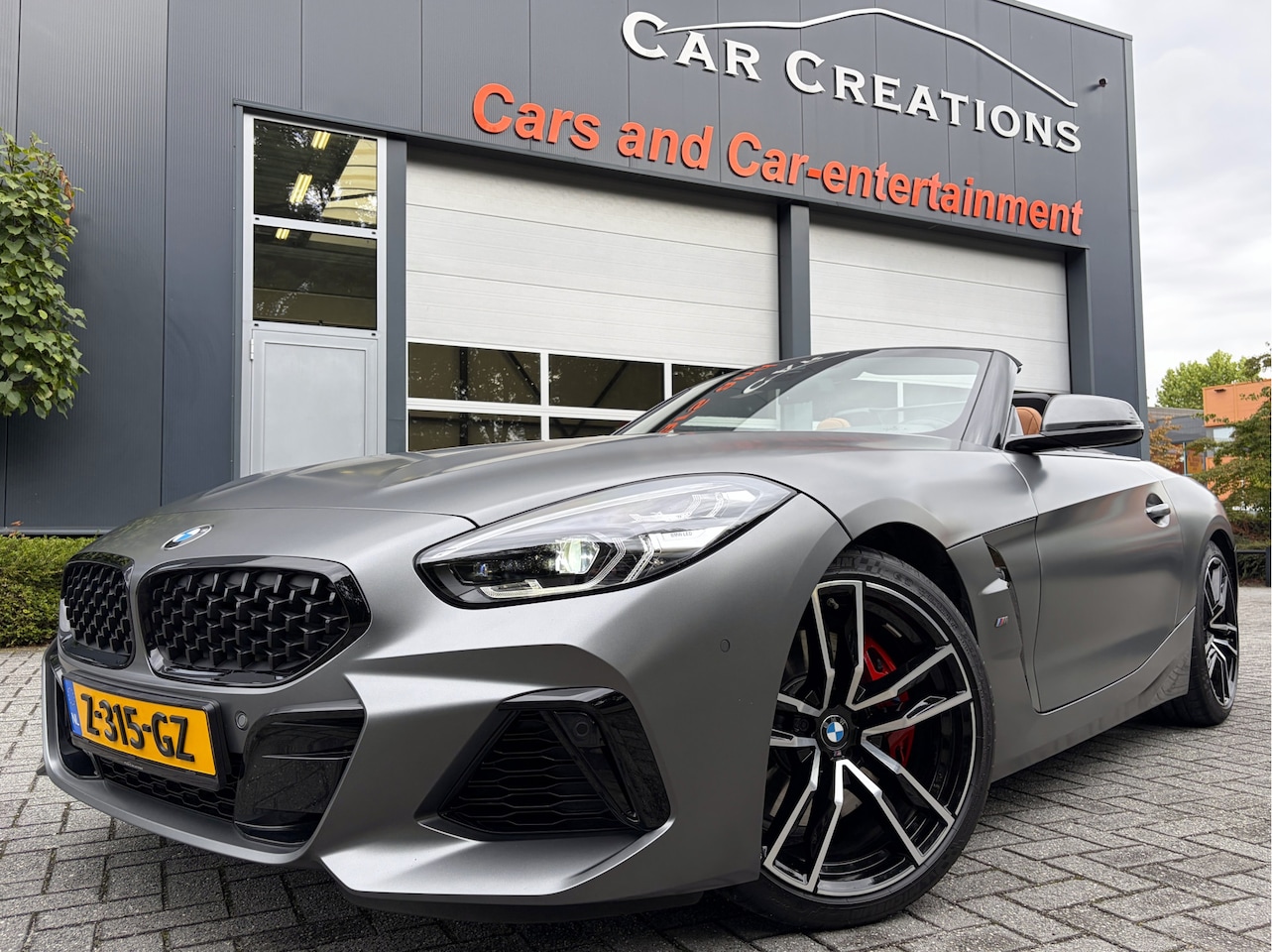 BMW Z4 Roadster - M40i High Executive Frozen Grey 16.637 km! - AutoWereld.nl