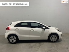 Kia Rio - 1.2 CVVT Comfort Pack 5drs. Airco APK NAP