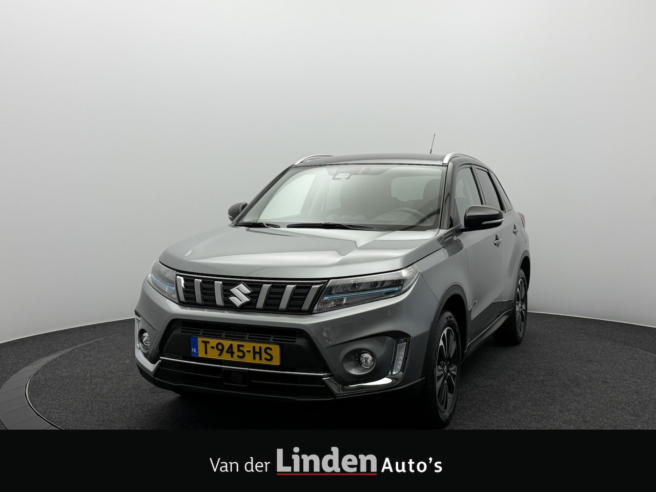 Suzuki Vitara - 1.5 Hybrid Style | Trekhaak | Automaat | Navigatie | Camera | Adaptive Cruise - AutoWereld.nl