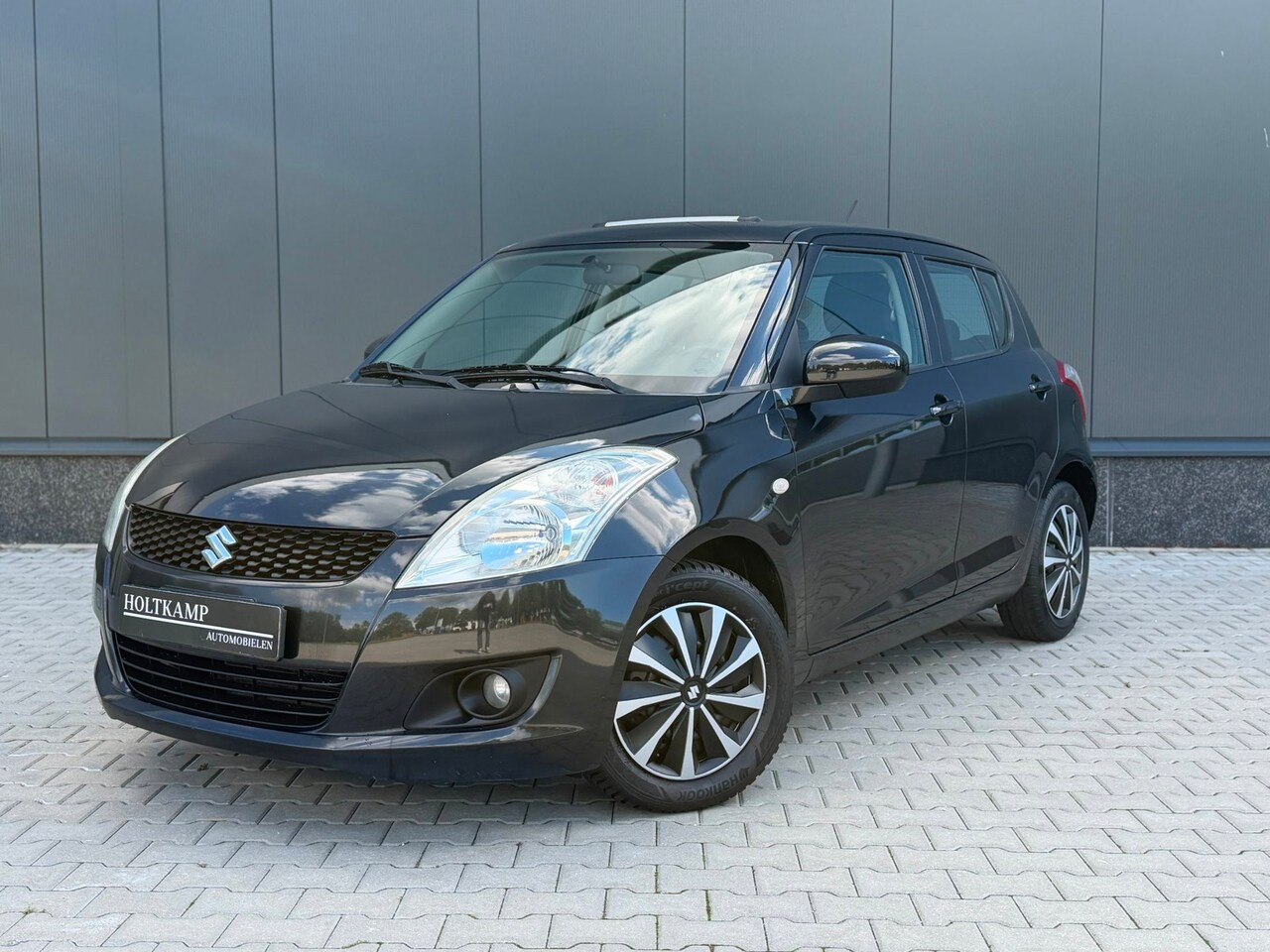 Suzuki Swift - 1.2 Comfort EASSS | PANO | CRUISE | AIRCO | STOELVERWARMING | CLIMA - AutoWereld.nl