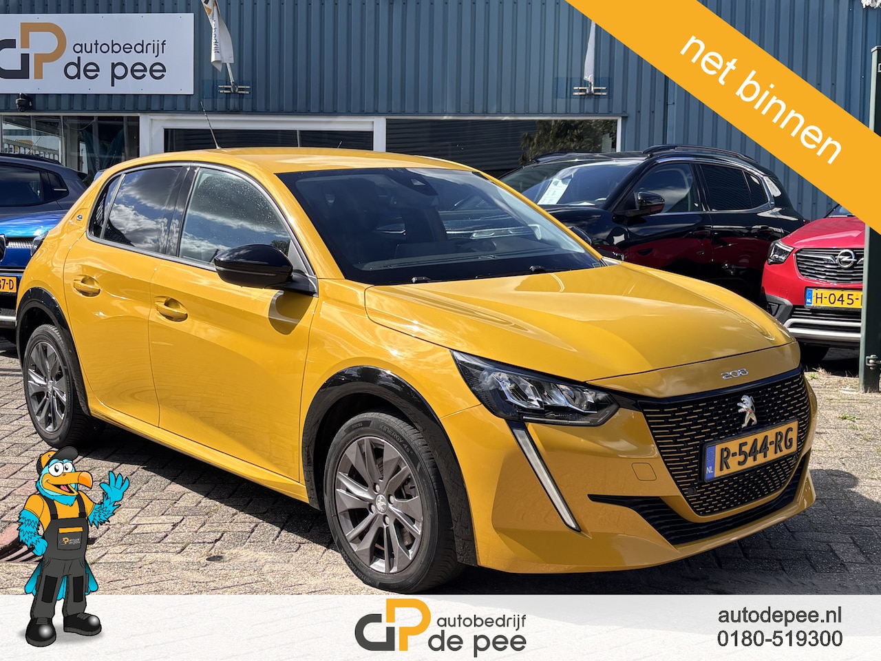 Peugeot e-208 - EV Allure Pack 50 kWh GARANTIE/CCS/STOELVERW./CRUISE/CLIMA/CARPLAY/LICHTMETAAL rijklaarpri - AutoWereld.nl
