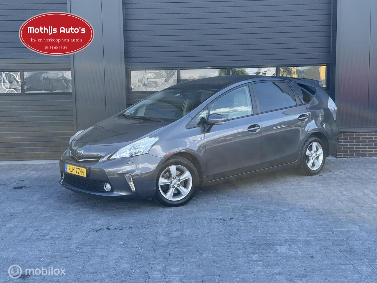 Toyota Prius Wagon - 1.8 Aspiration 7 persoons! Clima Pano Trekhaak! - AutoWereld.nl
