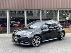 Toyota Yaris Cross - 1.5 Hybrid Dynamic | Stoel + Stuurverwarming, 16 inch, Privacy Glass, Camera, LED