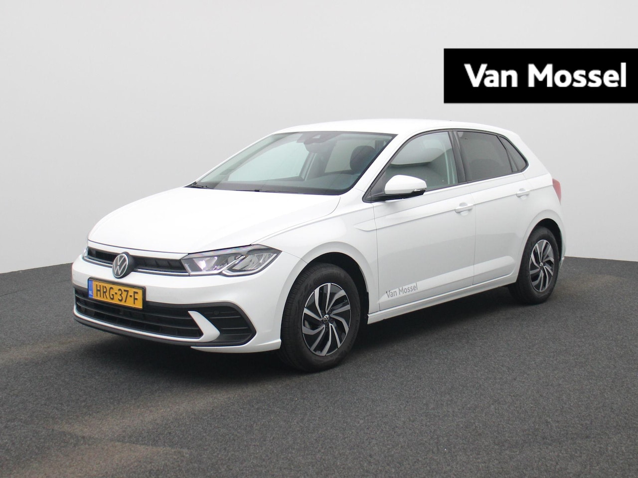 Volkswagen Polo - 1.0 TSI Life Edition 95 PK | EM | Navigatie | Camera | Parkeersensoren | Adaptive Cruise C - AutoWereld.nl