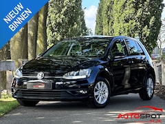 Volkswagen Golf - 1.0 TSI Trendline