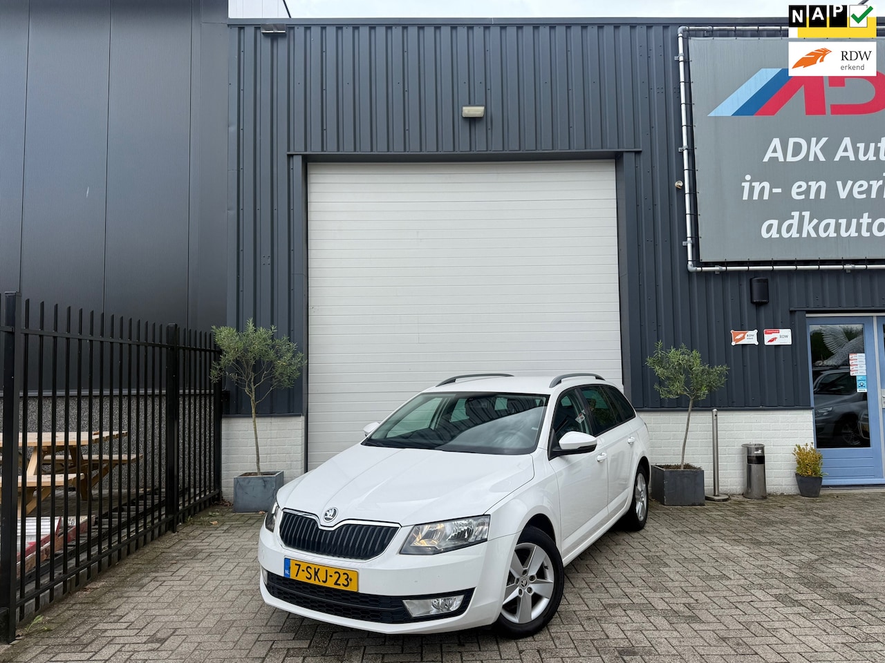 Skoda Octavia Combi - 1.2 TSI Greentech Ambition AIRCO/CRUISE/PDC/ELEK PAKKET/NIEUWE APK - AutoWereld.nl