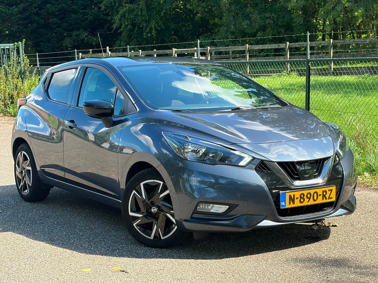 Nissan Micra - 1.0 IG-T N-Design /Navi/Airco/Cruise/ - AutoWereld.nl