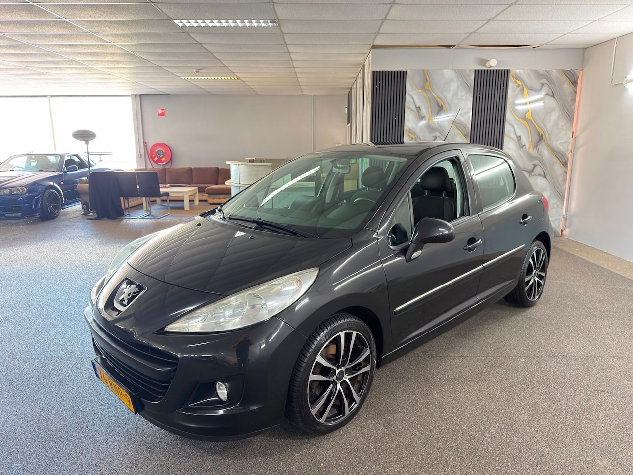 Peugeot 207 - 1.4 VTi Access Apk Nieuw,Airco,Cruise,Carplay,Bluetooth,Navigatie,N.A.P,2 sleutels,Topstaa - AutoWereld.nl
