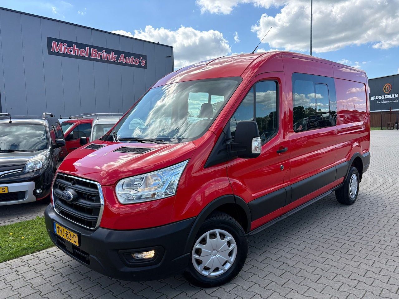 Ford Transit - 350 2.0 TDCI L3H2 Trend RWD Dubbele cabine - AutoWereld.nl