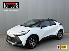 Toyota C-HR - 1.8 Hybrid 140PK First Edition Bi-Tone/Winter-pack/Gr.-navigatie/Elektr.klep/Camera/Adapt.