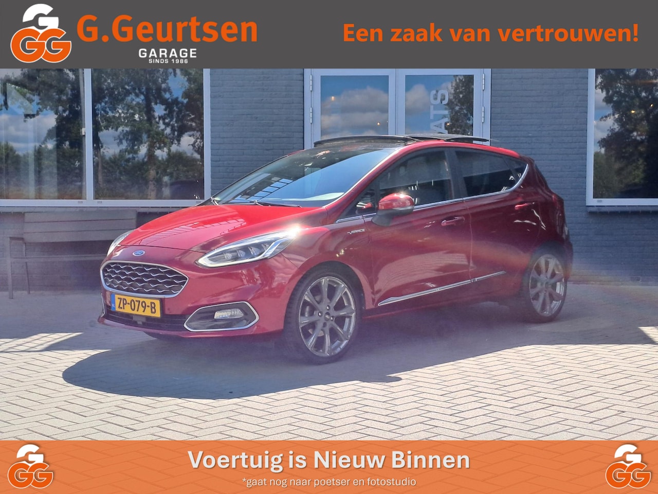 Ford Fiesta - 1.0 EcoBoost Vignale Panoramadak, B&O, ACC, Camera, Stoelverwarming, Volleder, Volle uitvo - AutoWereld.nl