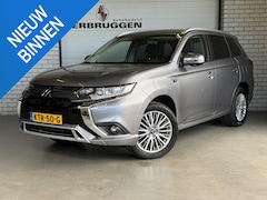 Mitsubishi Outlander - 2.4 PHEV Intense | Volledig onderh. | Carplay | Half Leder/Stof | All-in rijklaarprijs