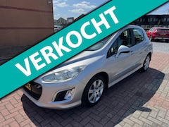 Peugeot 308 - 1.6 e-HDi Blue Lease Executive, PDC, Navi, Climatronic,